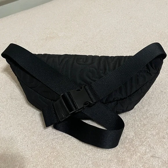 Marc Jacobs Quilted Black Belt/Body Bag - Picture 6 of 14